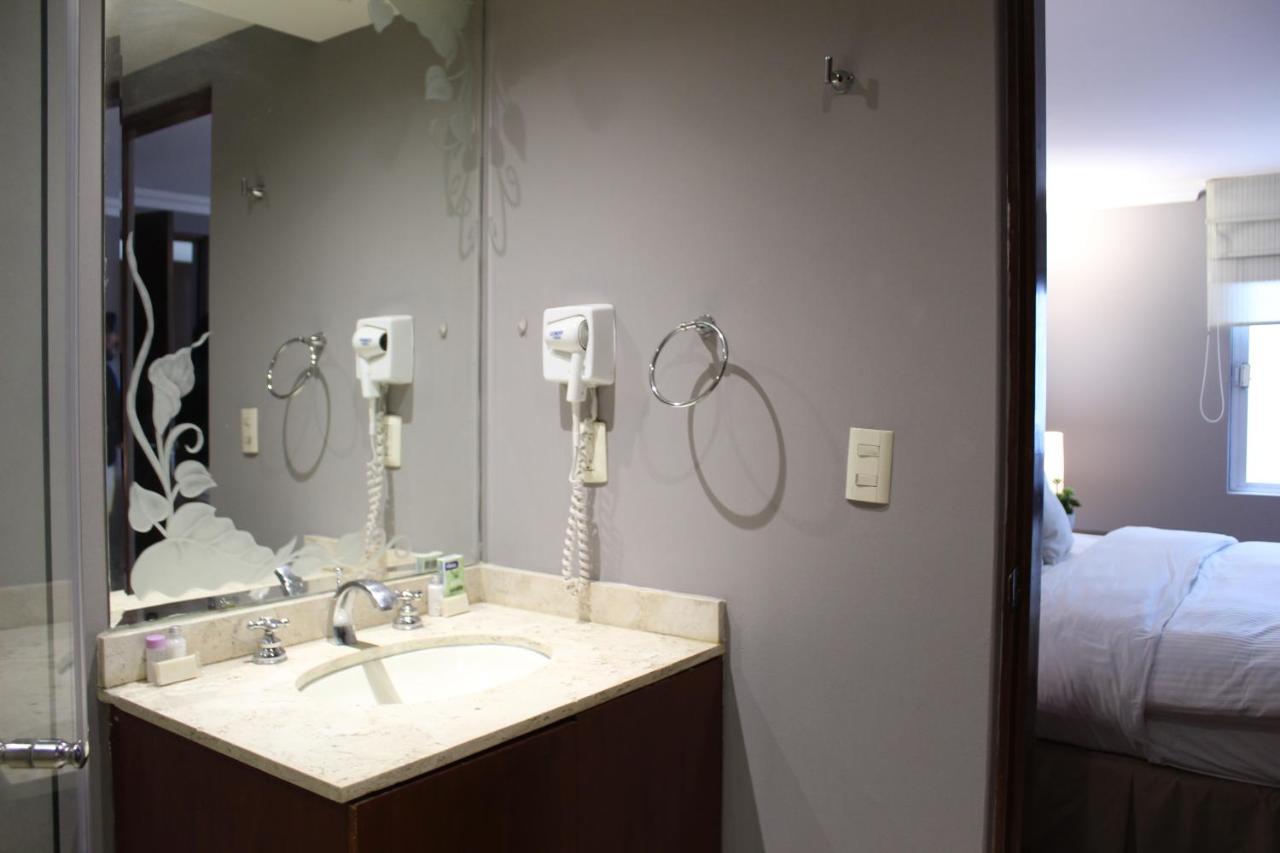 Aparthotel L' Heritage Hipolito Taine By Bluebay 4*