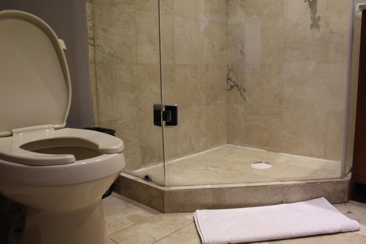 L' Heritage Hipolito Taine By Bluebay 4*