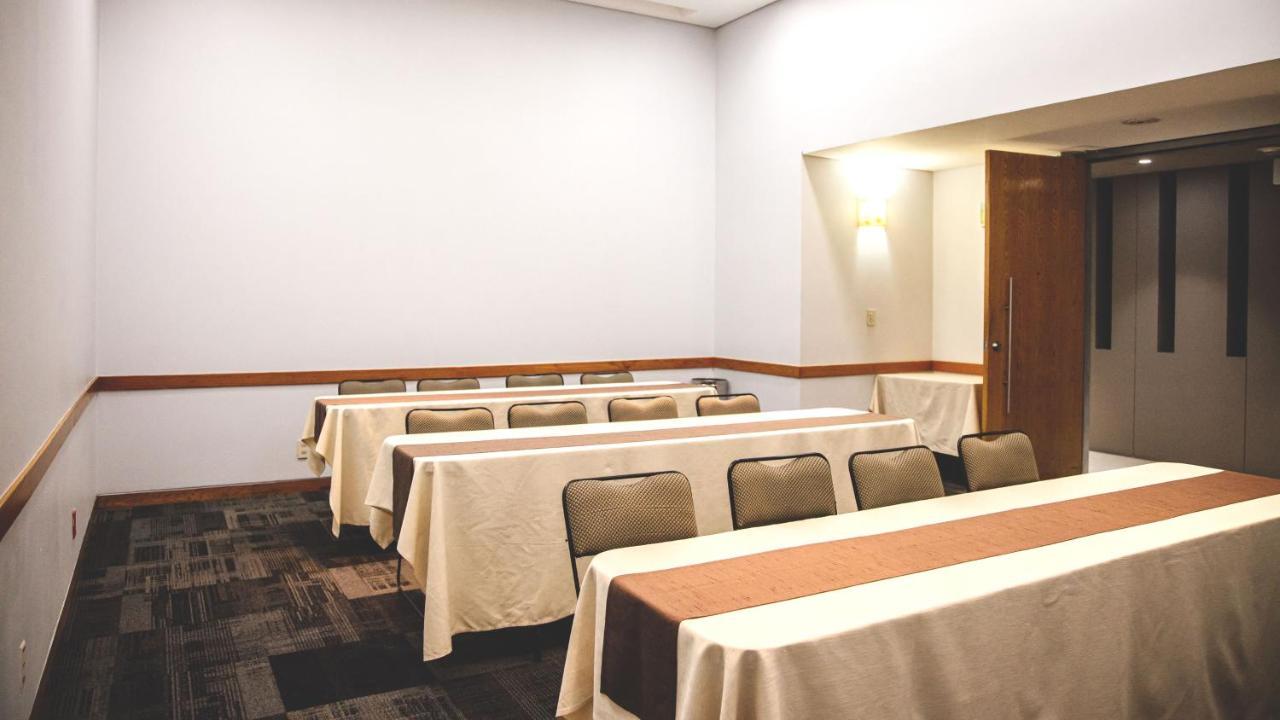 Express Reforma By Ihg Hotel 4*