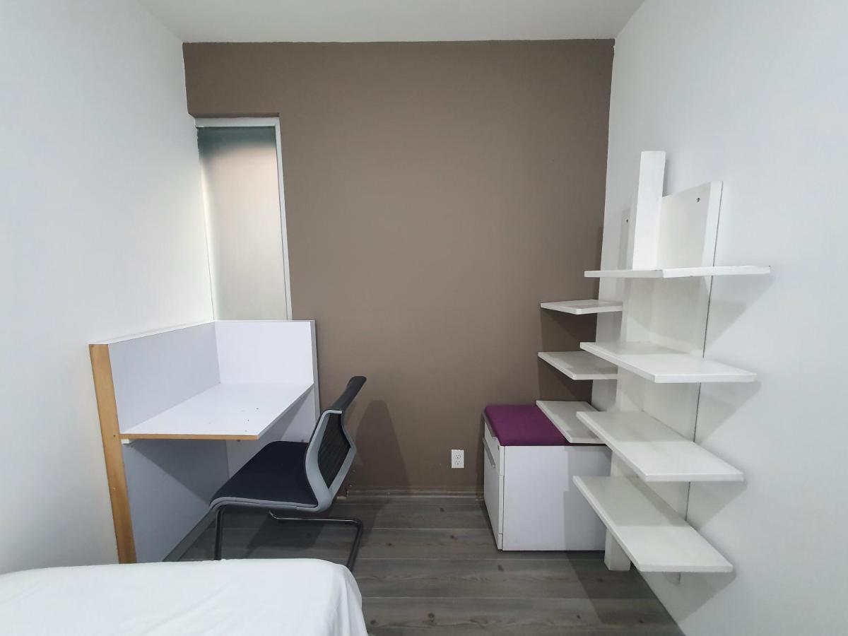 Puerta Condesa, & Apartamento