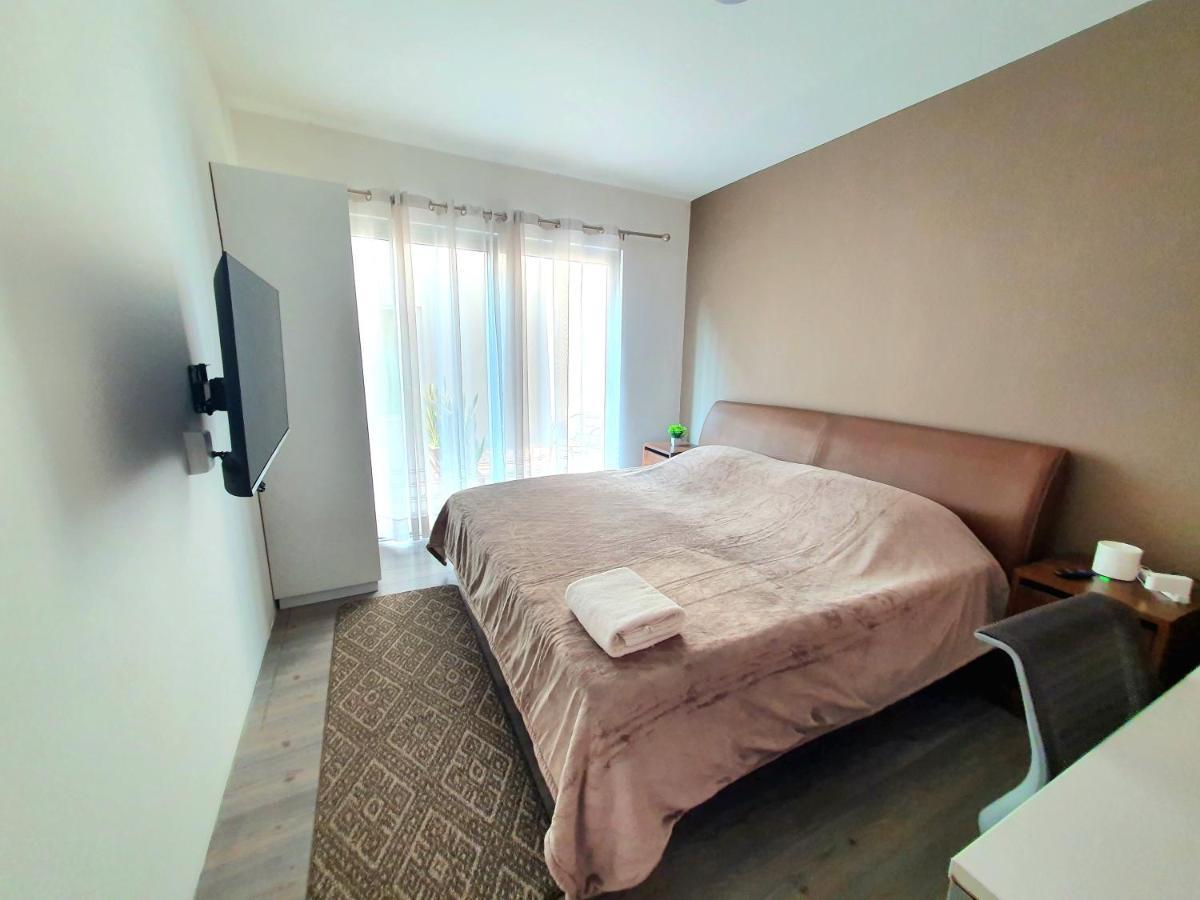 Puerta Condesa, & Apartamento *