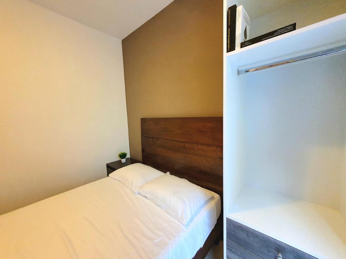 Puerta Condesa, & Apartamento