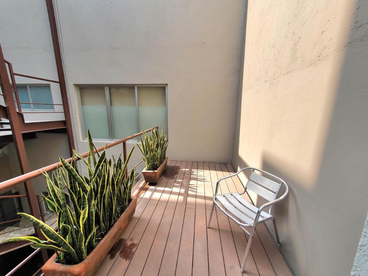 Puerta Condesa, & Apartamento