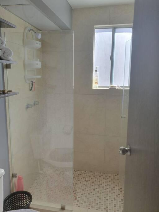 Ejecutivo Aeropuerto Apartamento *