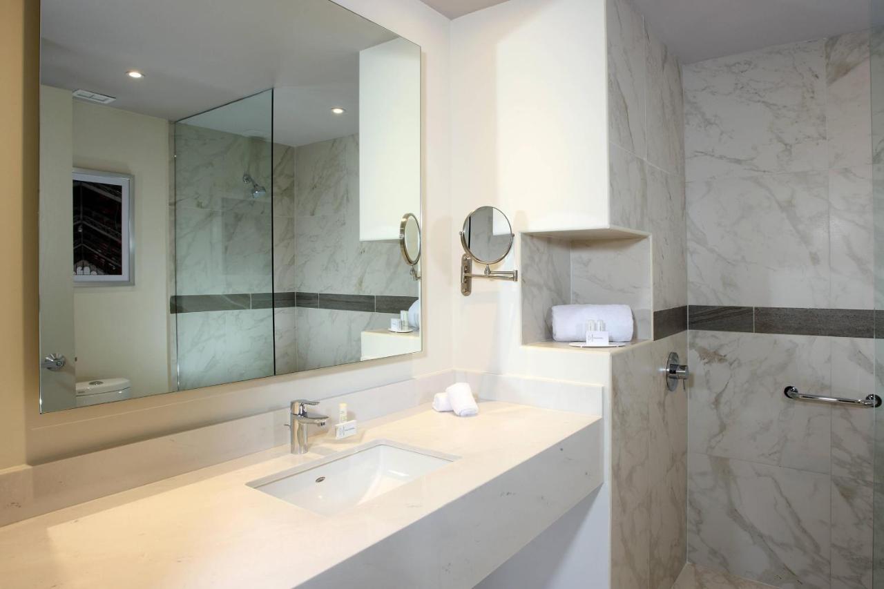 Courtyard By Marriott Mexico Vallejo Hotel
