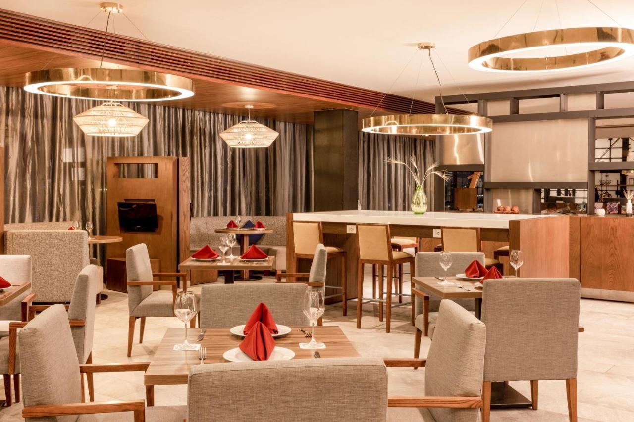Courtyard By Marriott Mexico Vallejo