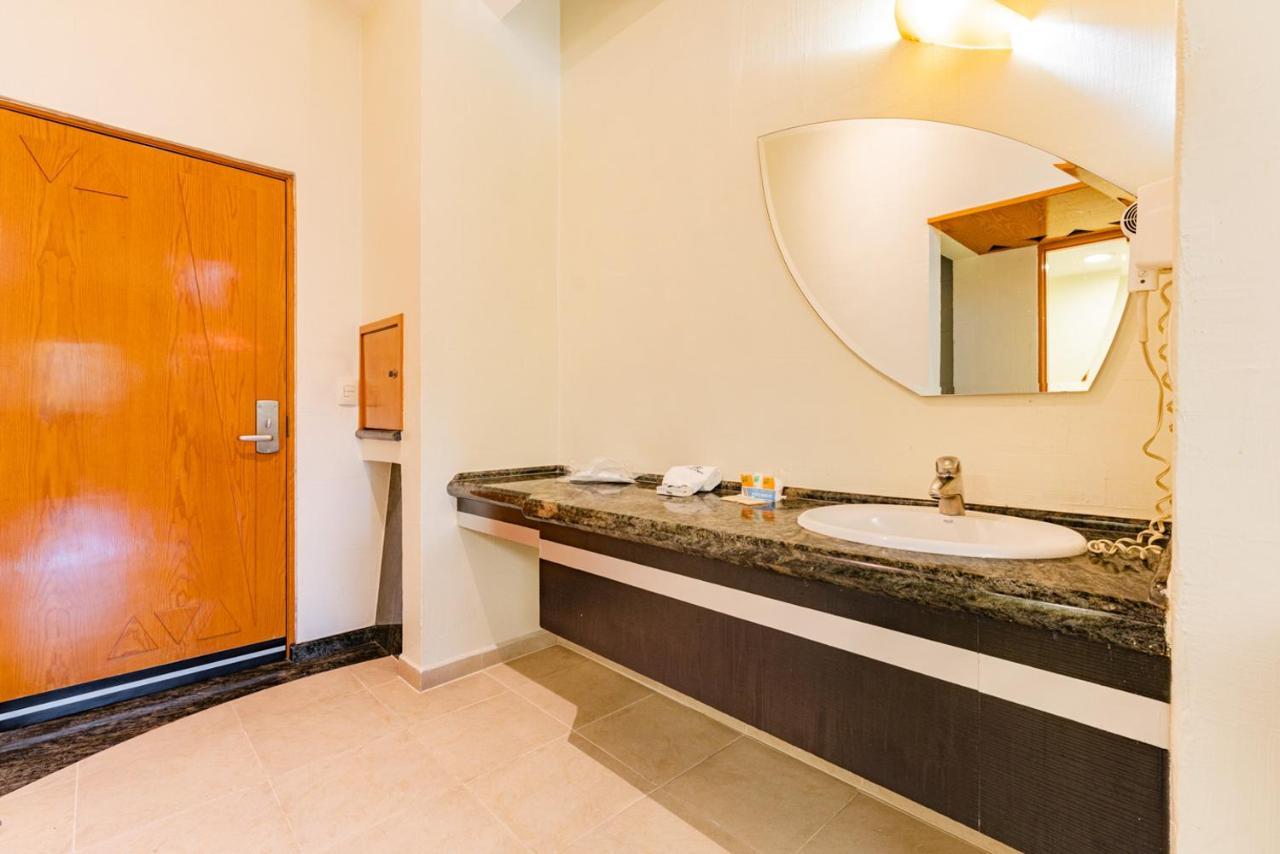Hotel Hotel&villas Pasadena Impuestos No Incluidos El Pago Es Directamente En El 4*