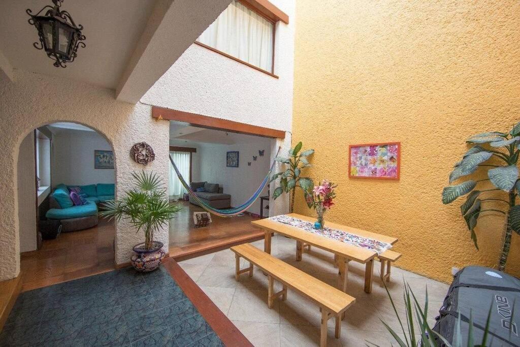 Casa Ayvar. Espectacular Colonial En El Corazon De Coyoacan. * Cidade do México