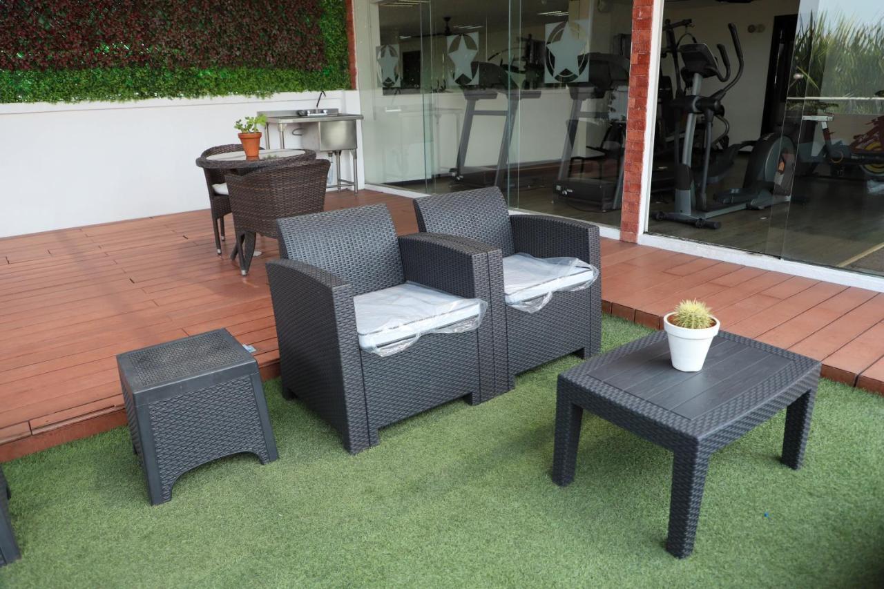 Capital Luxury & Offices 4*