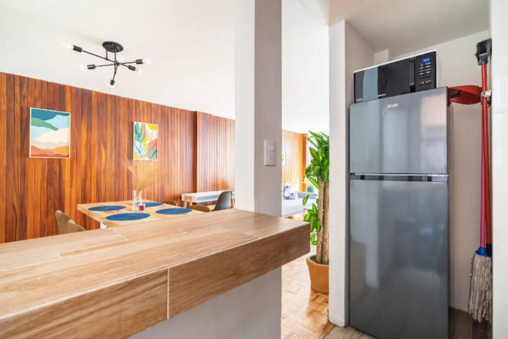 Quiet And Cozy With Terrace, King-size Beds, And Parking Lot Apartamento *
