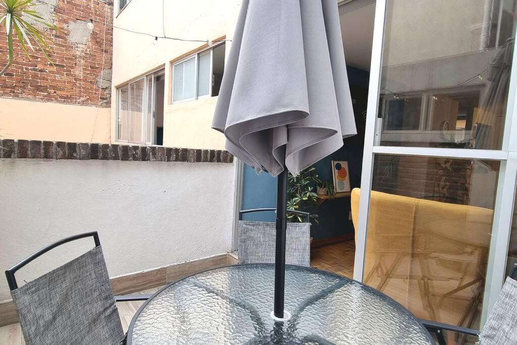 Quiet And Cozy With Terrace, King-size Beds, And Parking Lot México DF