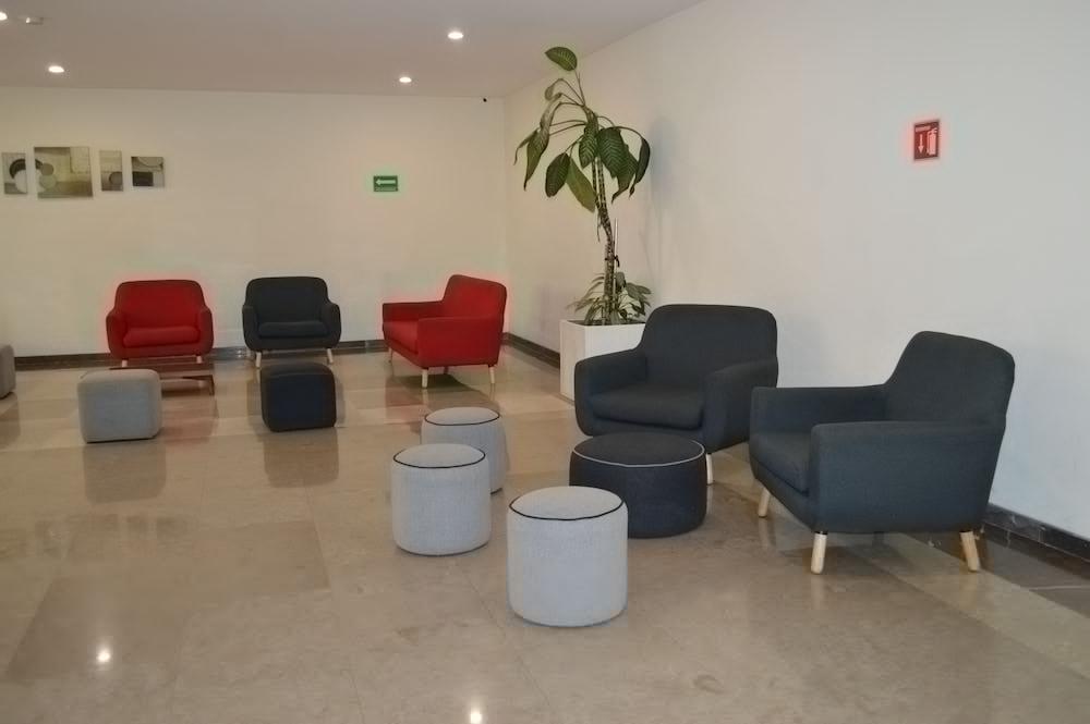 Hotel Valle De Toreo 3*
