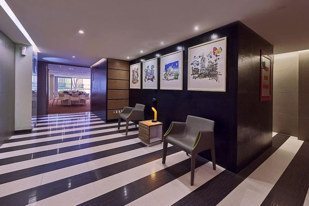 Express Alameda Hotel 3*