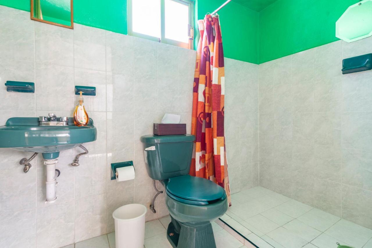 Homestay Bedroom At 5 Min Airport T1 & T2 Mexico City