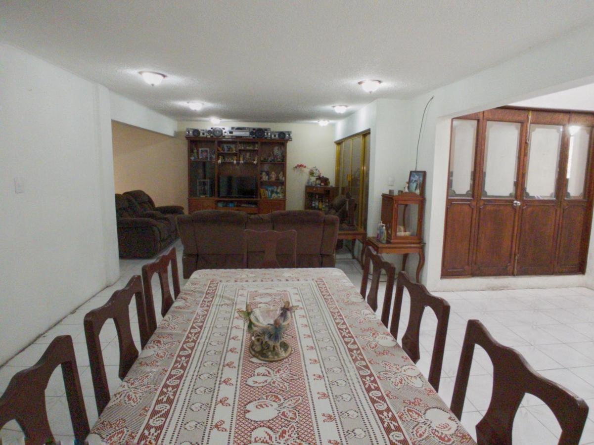 Homestay Bedroom At 5 Min Airport T1 & T2