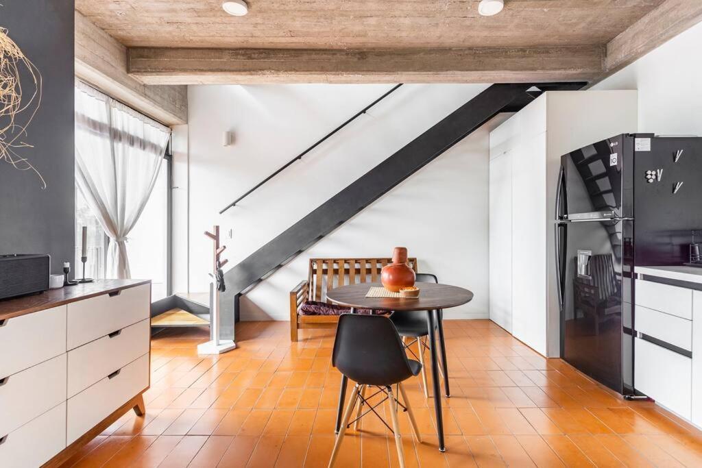 Penthouse With Private Rooftop In Apartamento