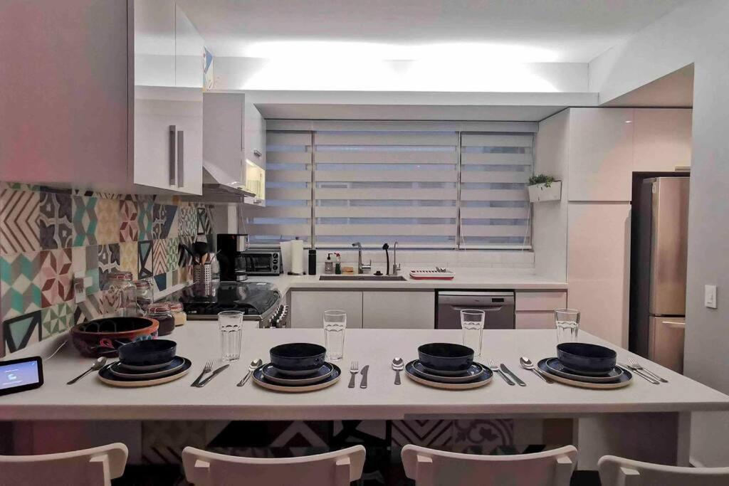 Apartamento Modern Artist Apt., Overlooking Parque Espana