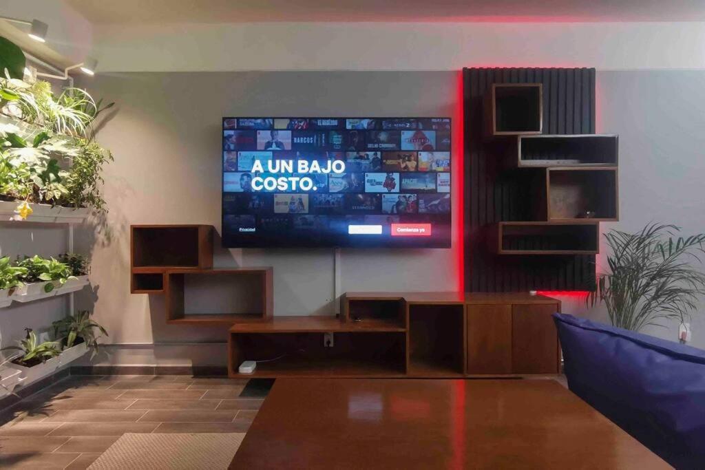Apartamento Modern Artist Apt., Overlooking Parque Espana *