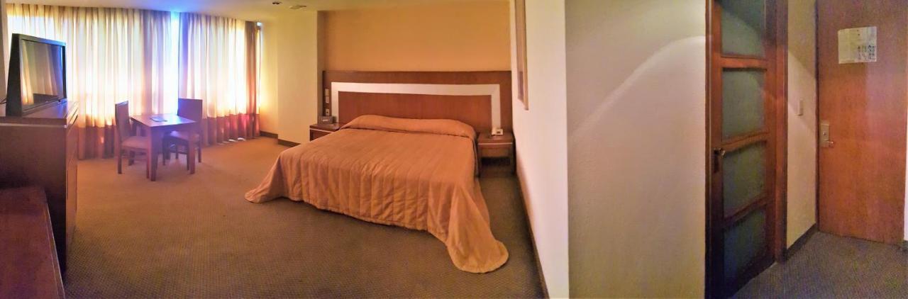 Hotel Finisterre *