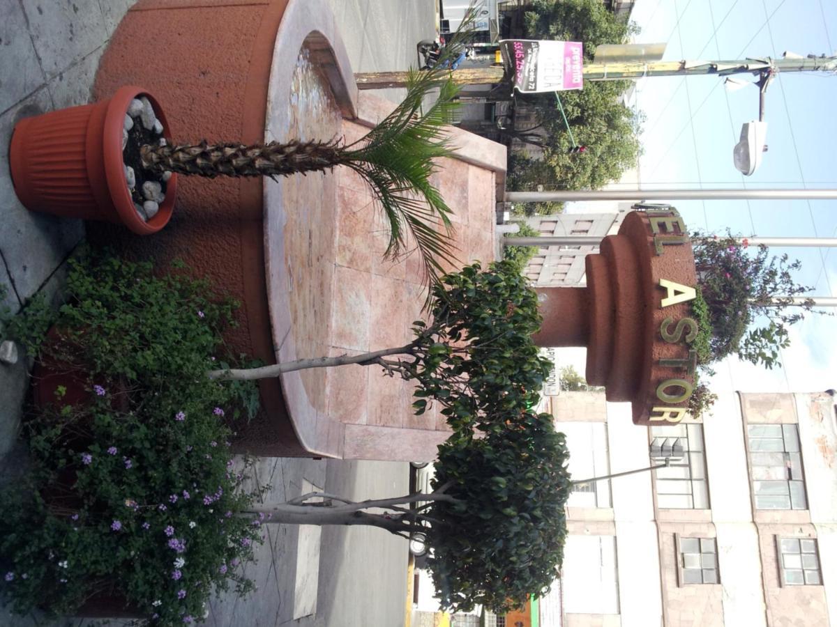 Hotel Astor