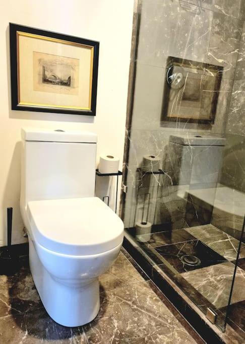 Elegant Boutique In La Roma 2br/2ba/terrace Apartamento *
