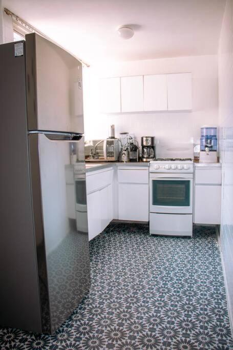 Apartamento Delightful 4br Cozy Heart Of Artist District *
