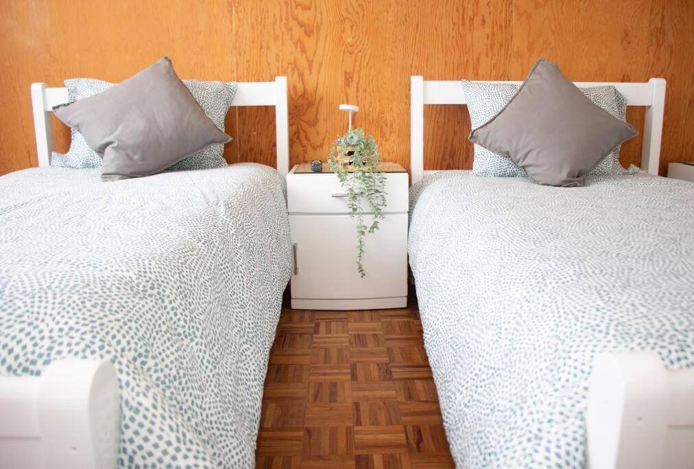 Apartamento Delightful 4br Cozy Heart Of Artist District