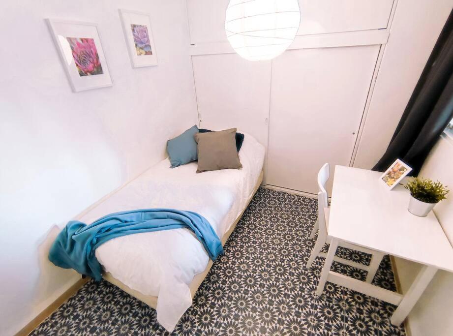 Apartamento Delightful 4br Cozy Heart Of Artist District *