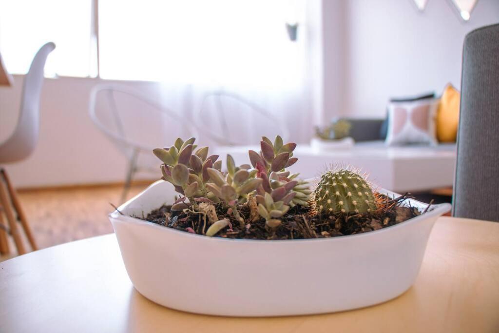 Apartamento Delightful 4br Cozy Heart Of Artist District *