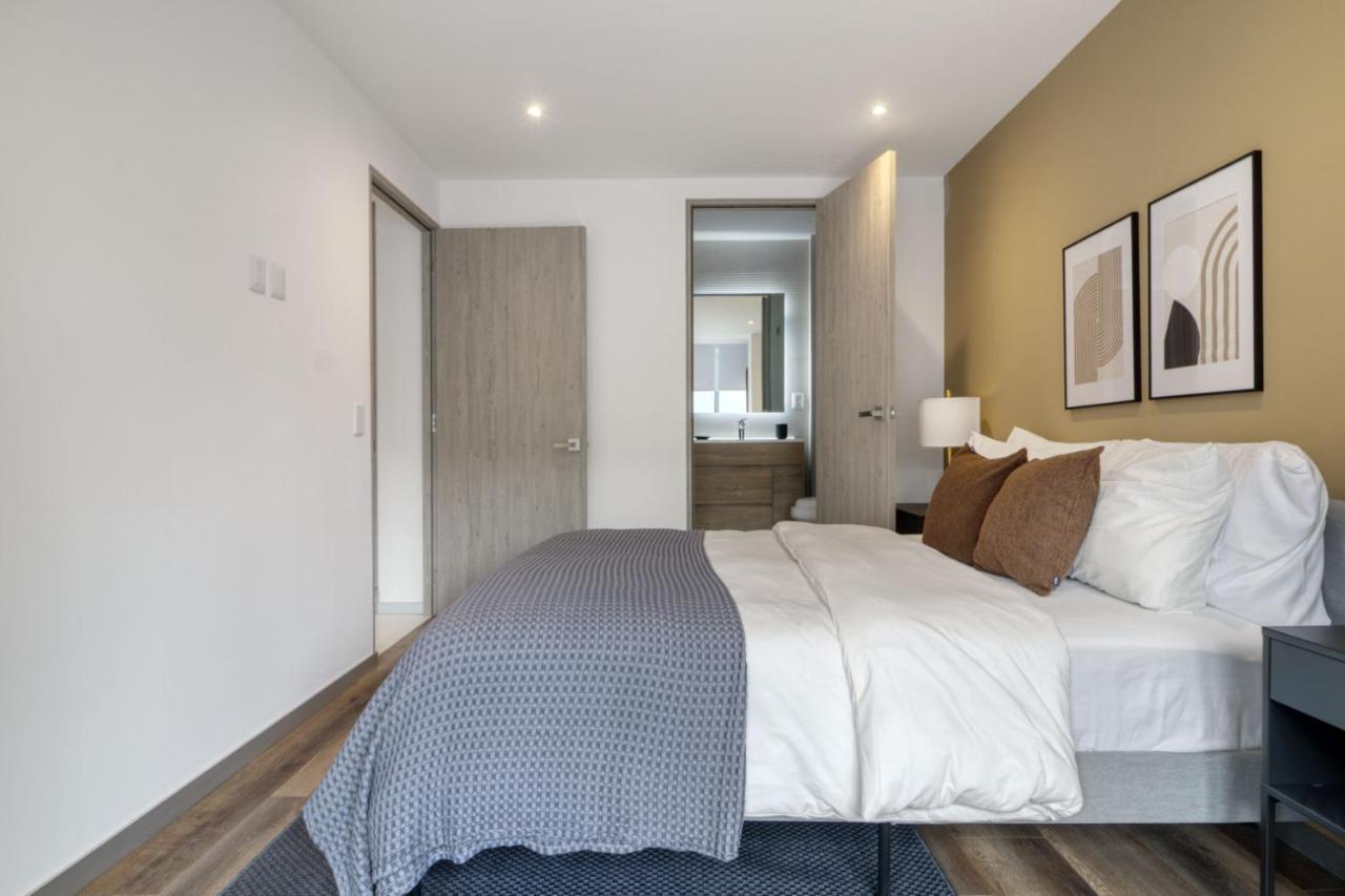 Ava Rio Rhin 9, In Cuauhtemoc By Blueground Apartment *
