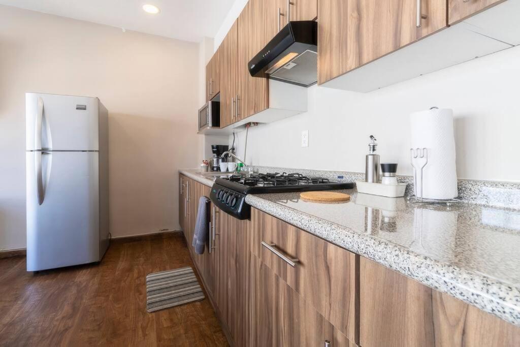 401 Location 3bdrm 2bath With Ac Rooftop * México DF