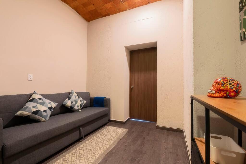 Apartamento 205 Zocalo Cathedral 2bdrmb 2bath Fits 10 Ac México DF