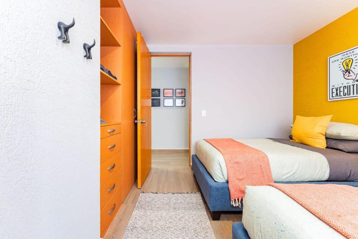 New Exciting Roma Parque 550m Walk *