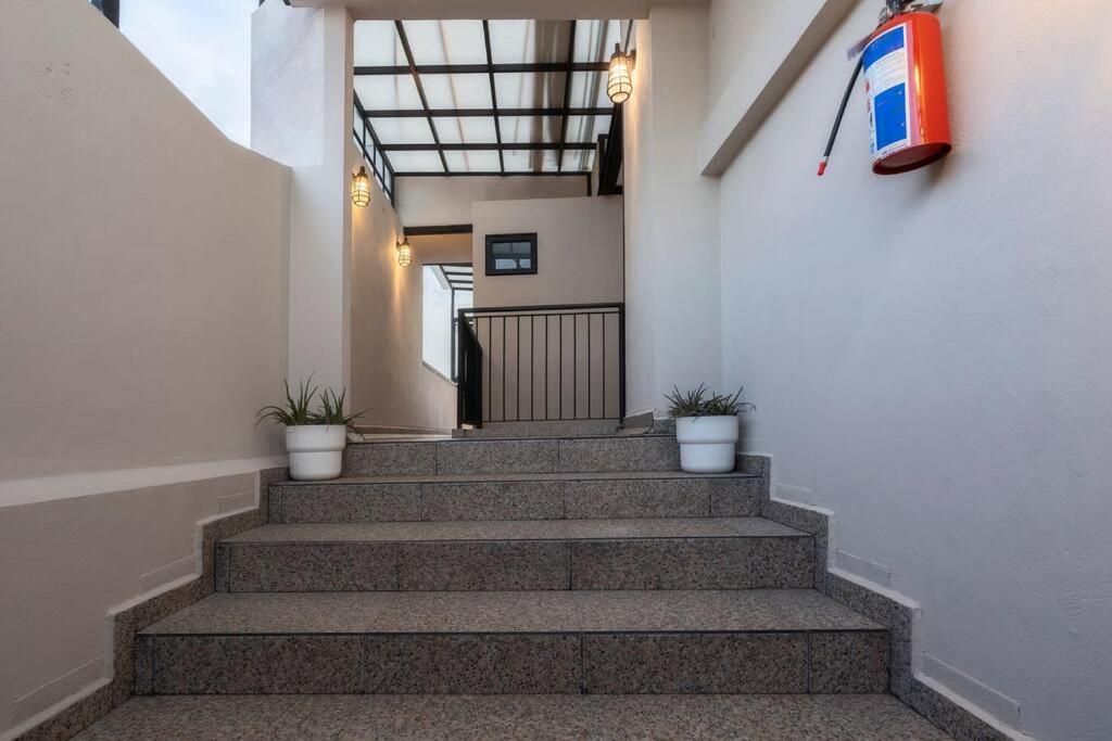 Apartamento 202 Walk The Center 1bdrm 2bath Ac *