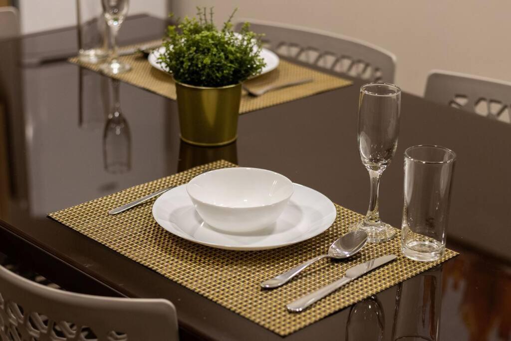 202 Walk The Center 1bdrm 2bath Ac *