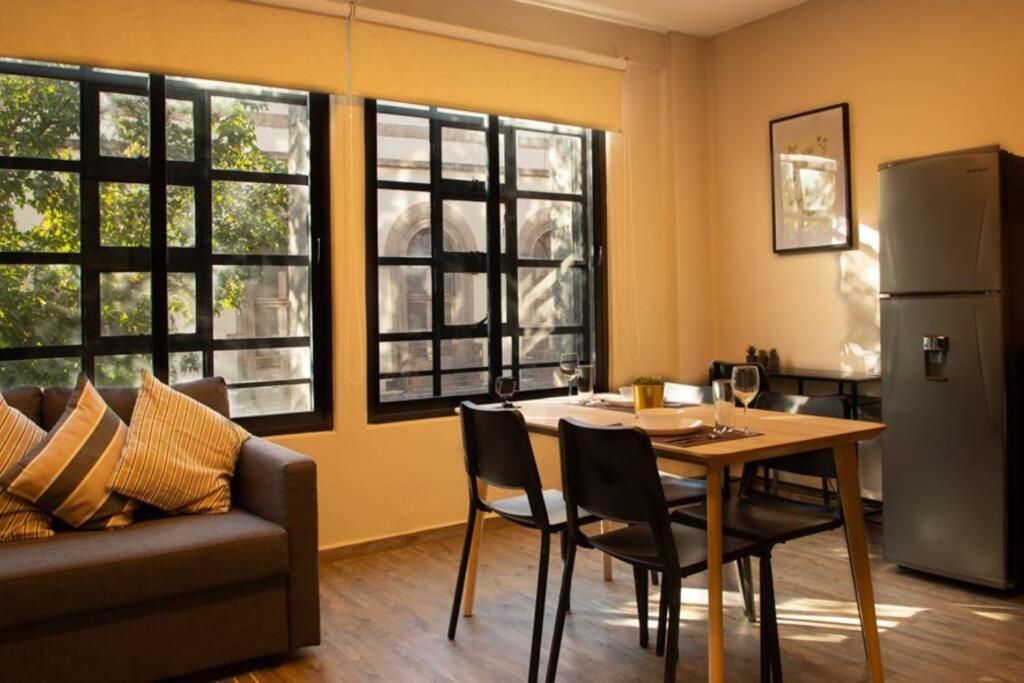 Apartamento 202 Walk The Center 1bdrm 2bath Ac *