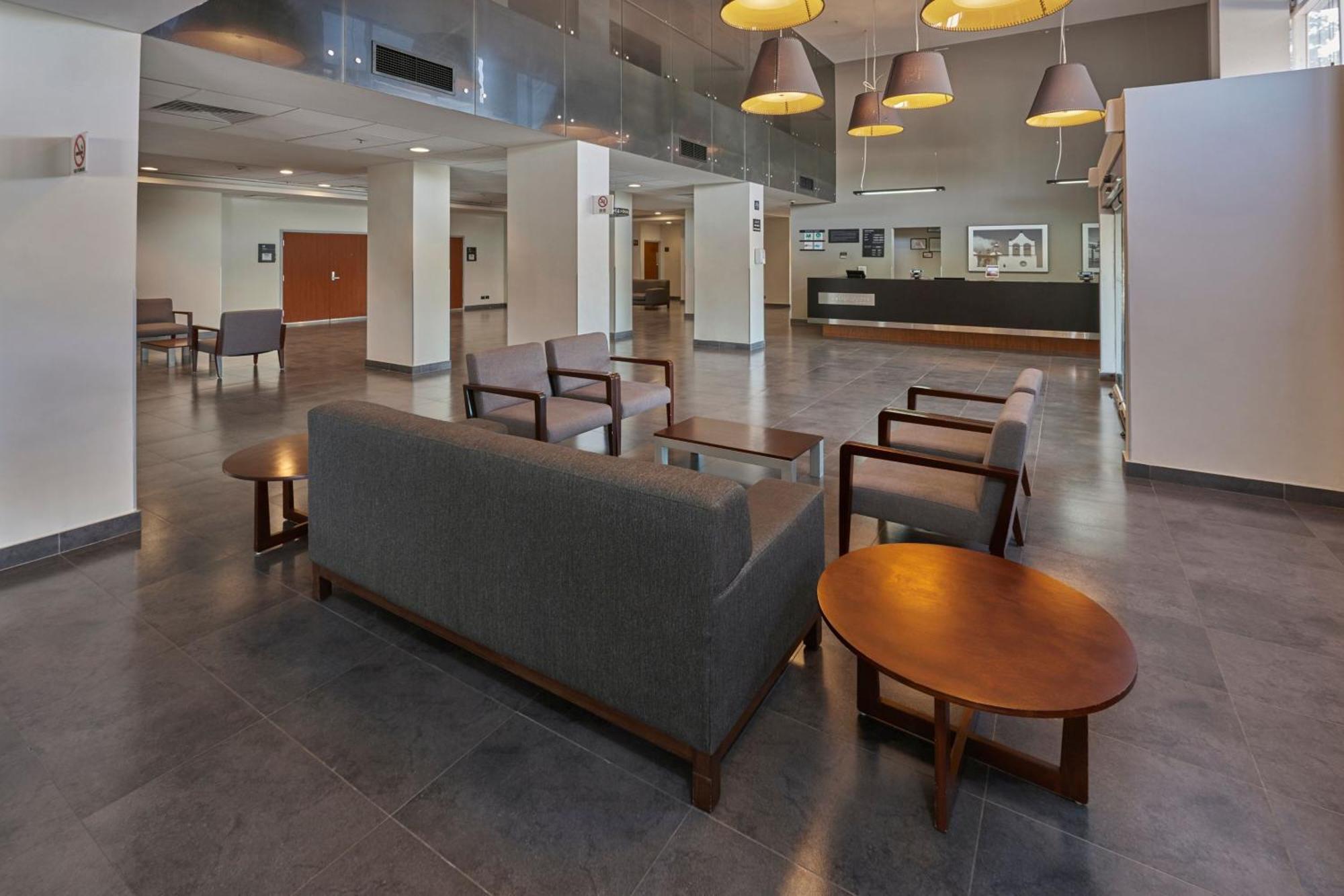 Express By Marriott Ciudad De Plaza 4*