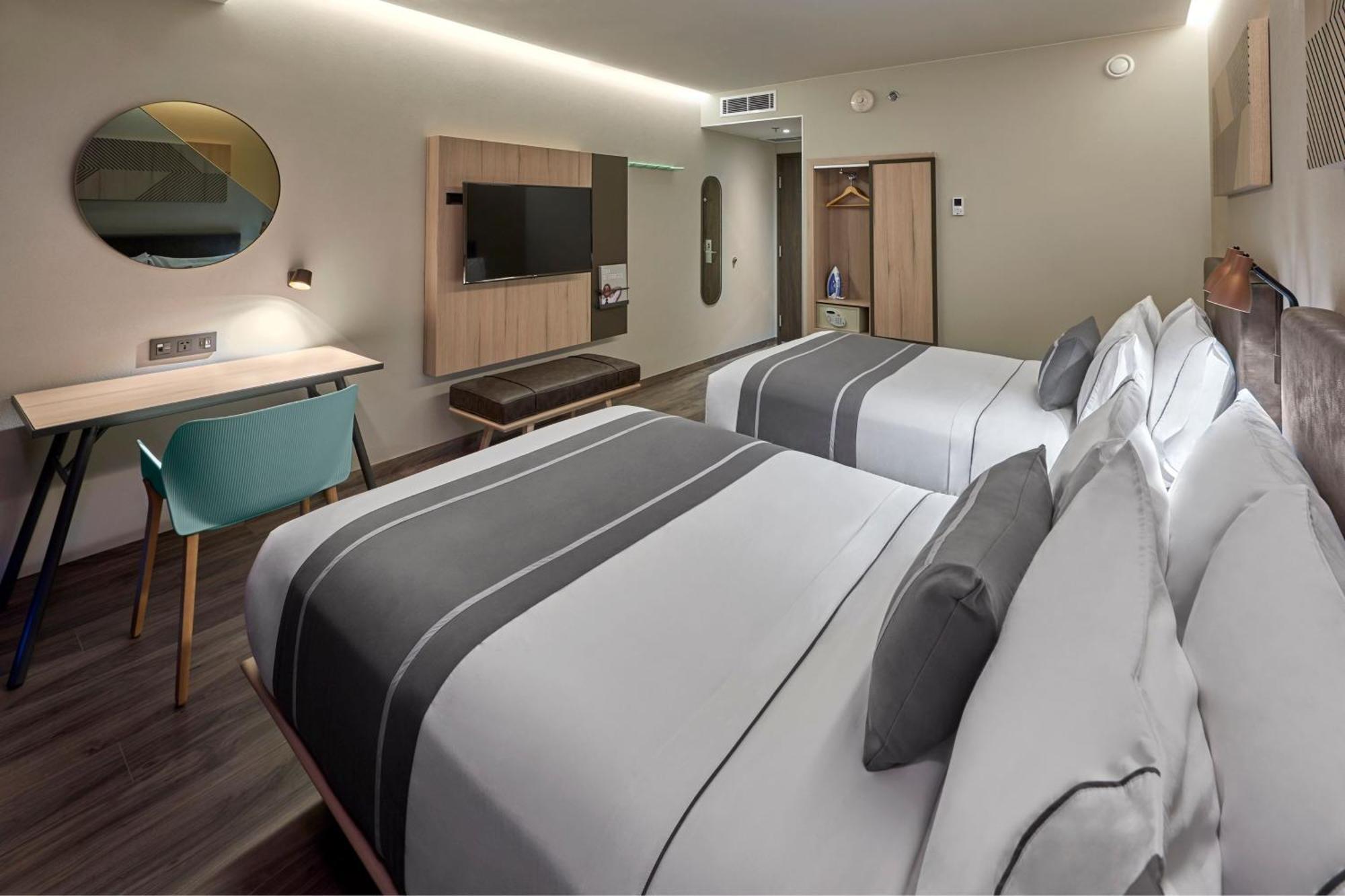 Hotel Express By Marriott Ciudad De Interlomas 4*