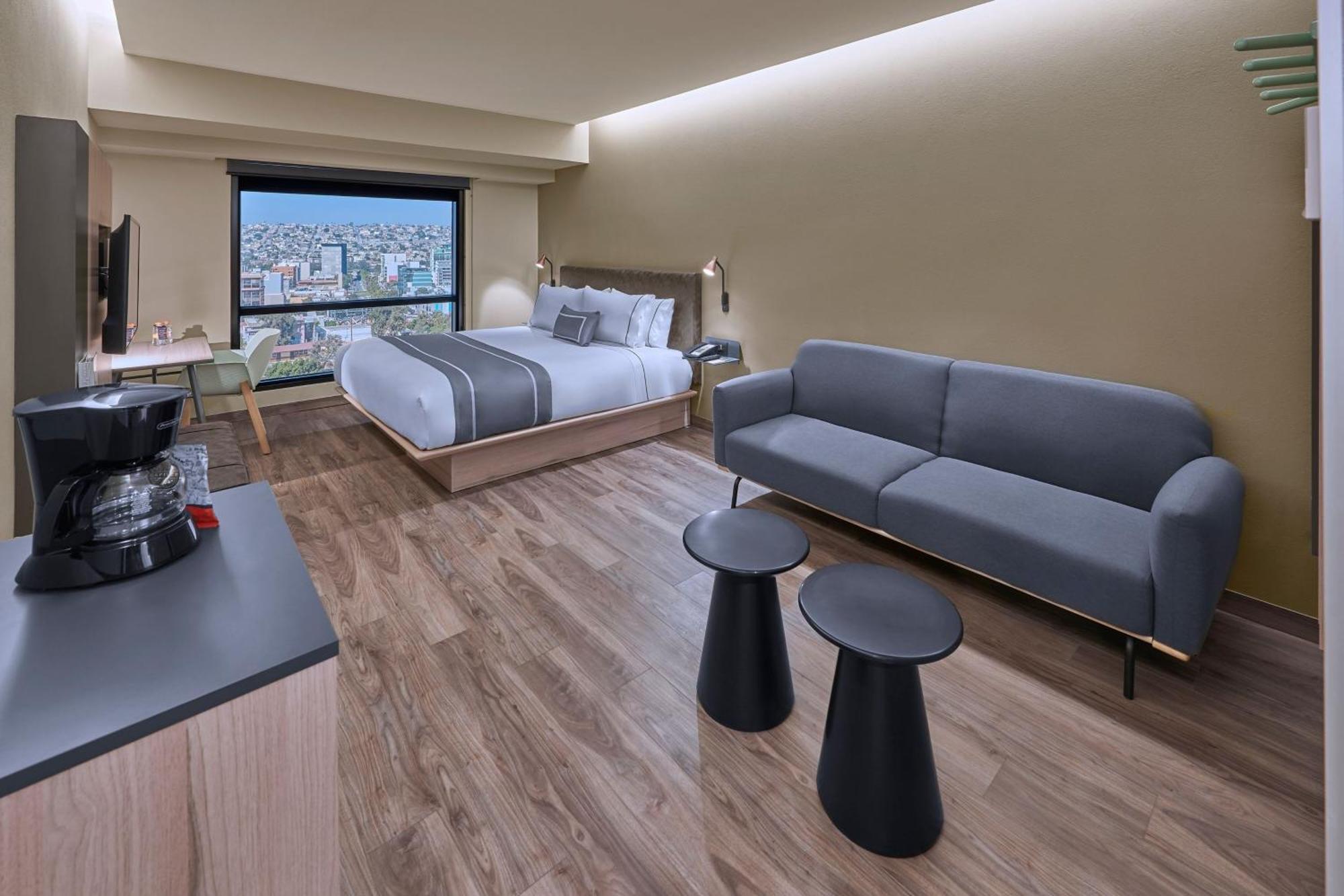 Hotel Express By Marriott Ciudad De Interlomas Mexico City