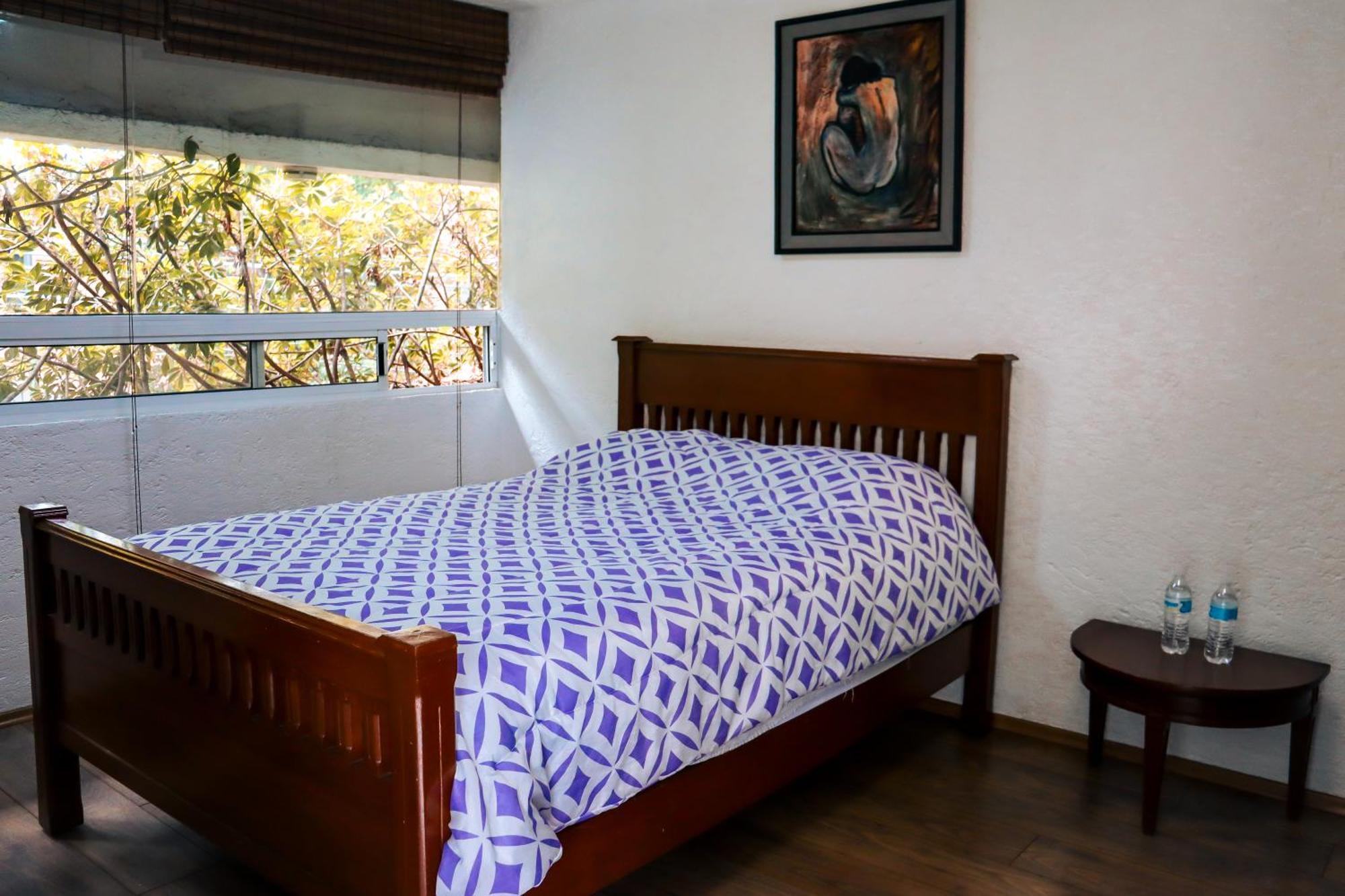 Pensión Cuija Coyoacan Berlin 268 Coyoacan México DF
