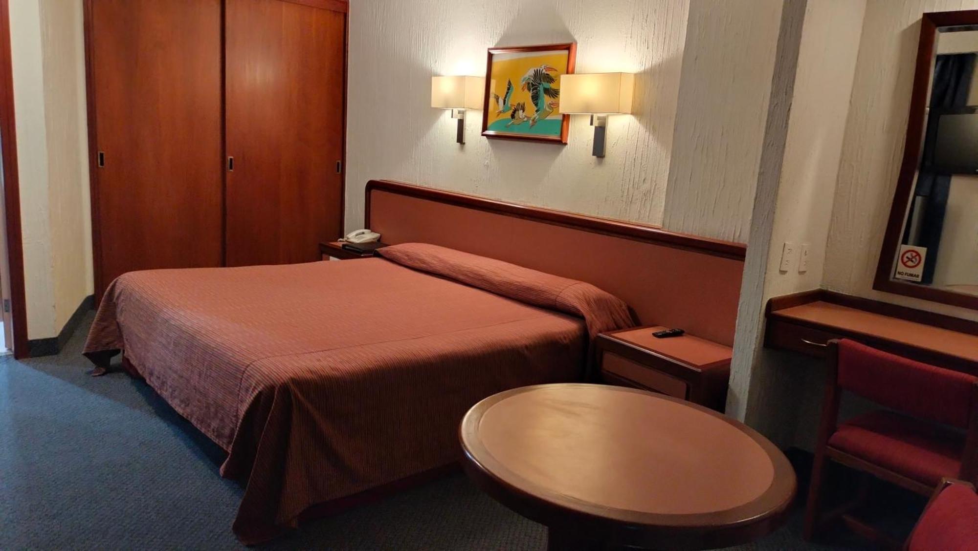 Metropol Hotel 4*