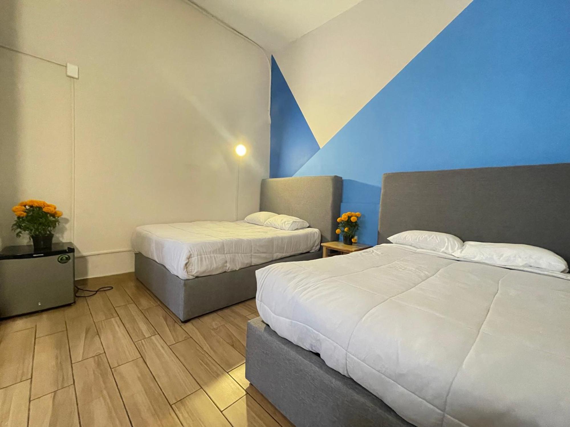 Guest house Colmena Tonala *