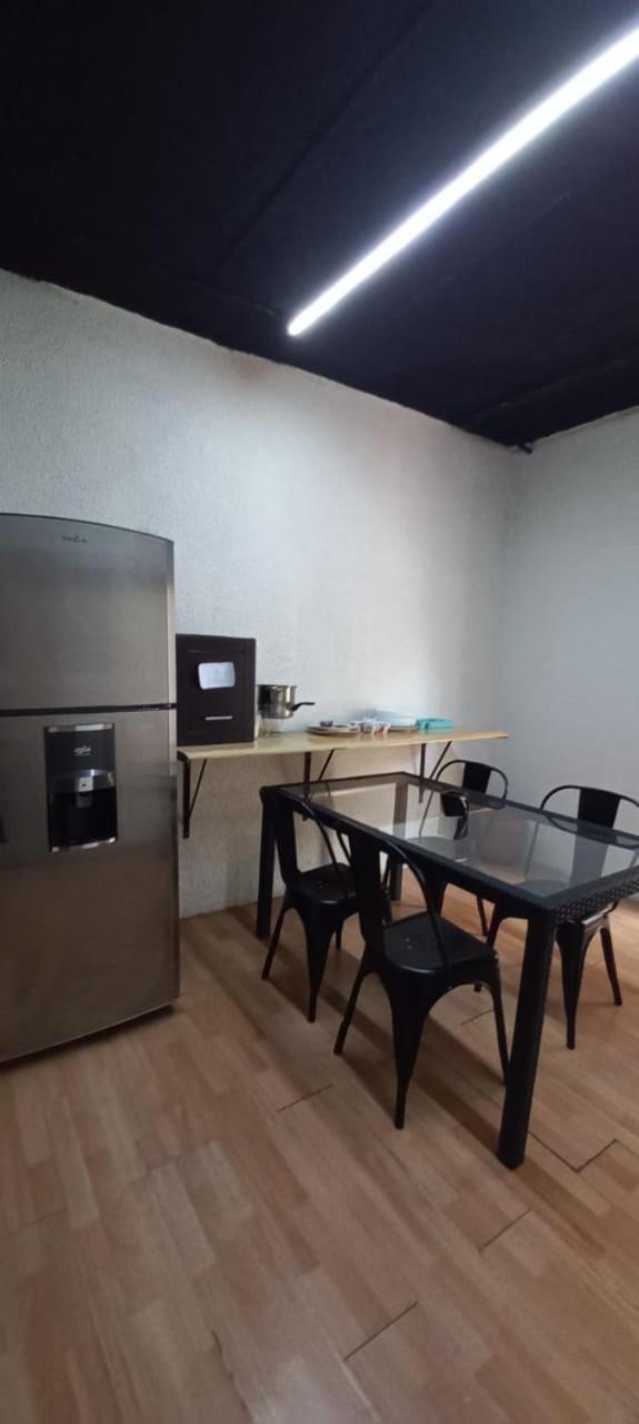 Guest house Versalles