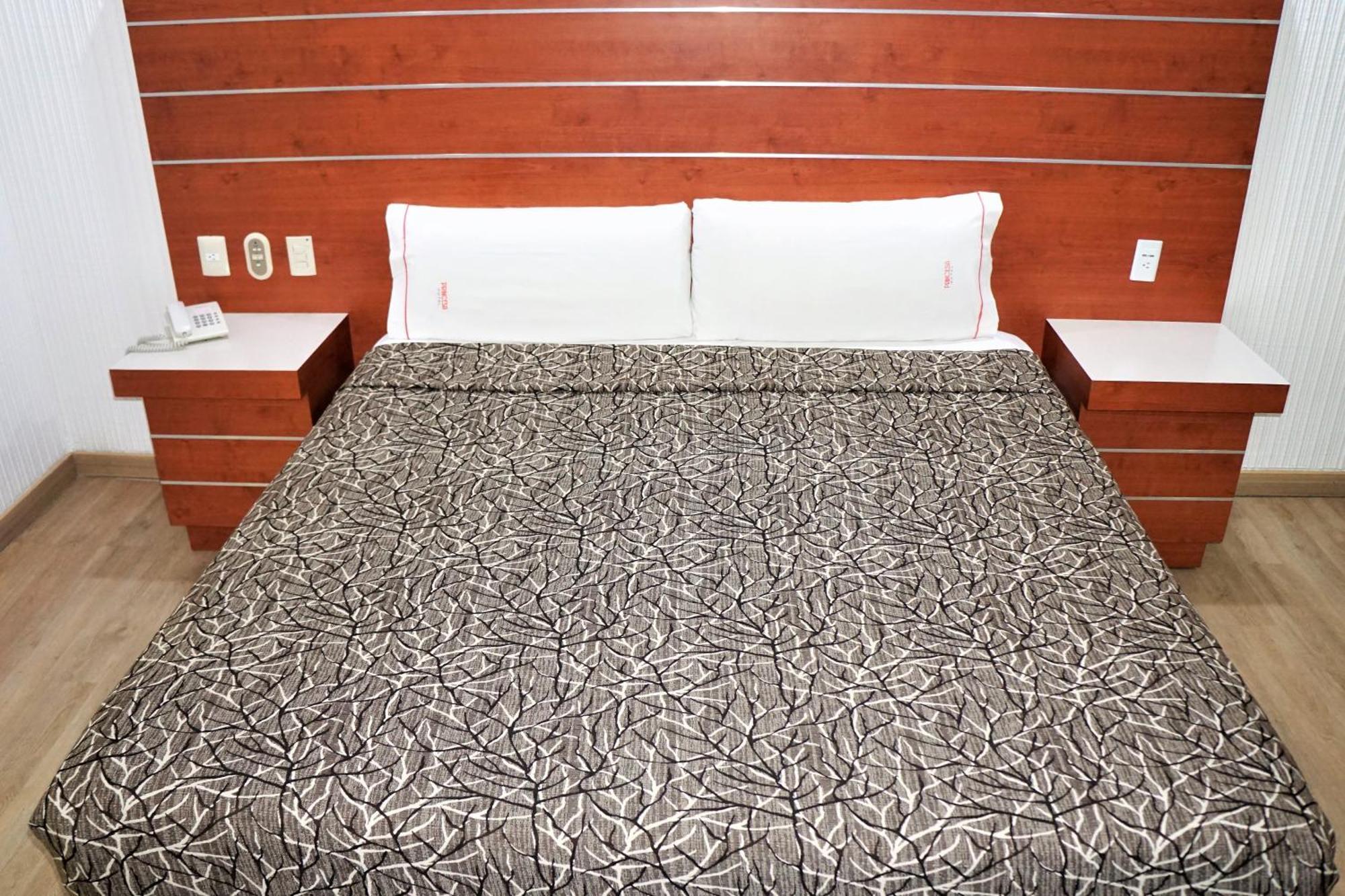 Princesa Hotel 3*