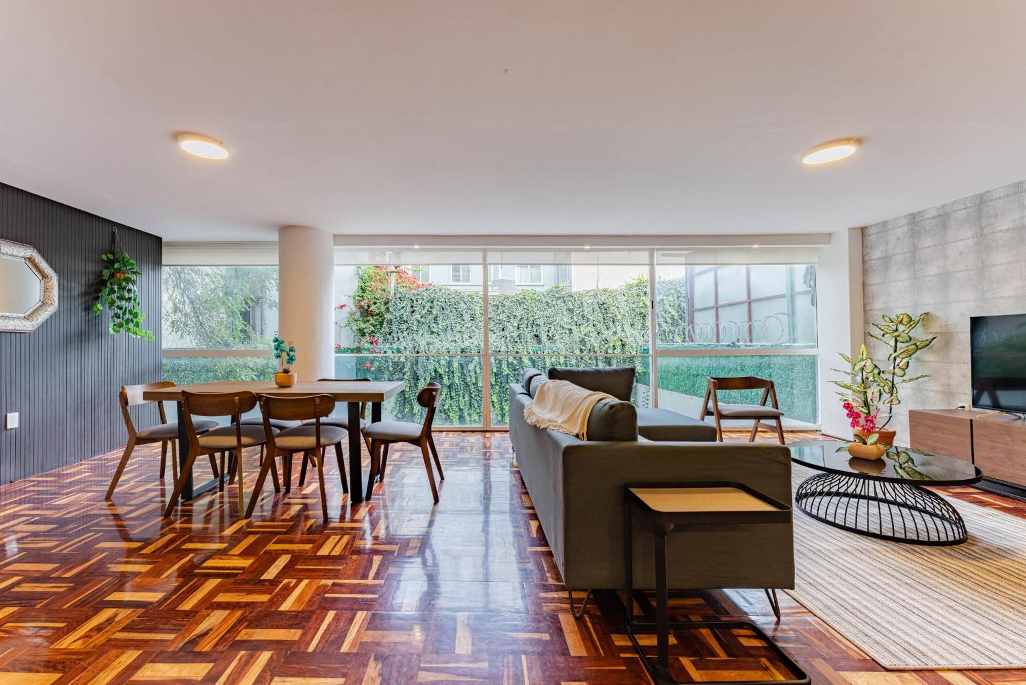 Parques Condesa By Vh