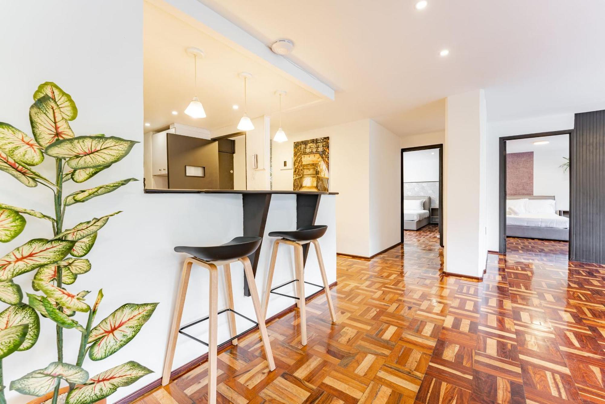 Parques Condesa By Vh *