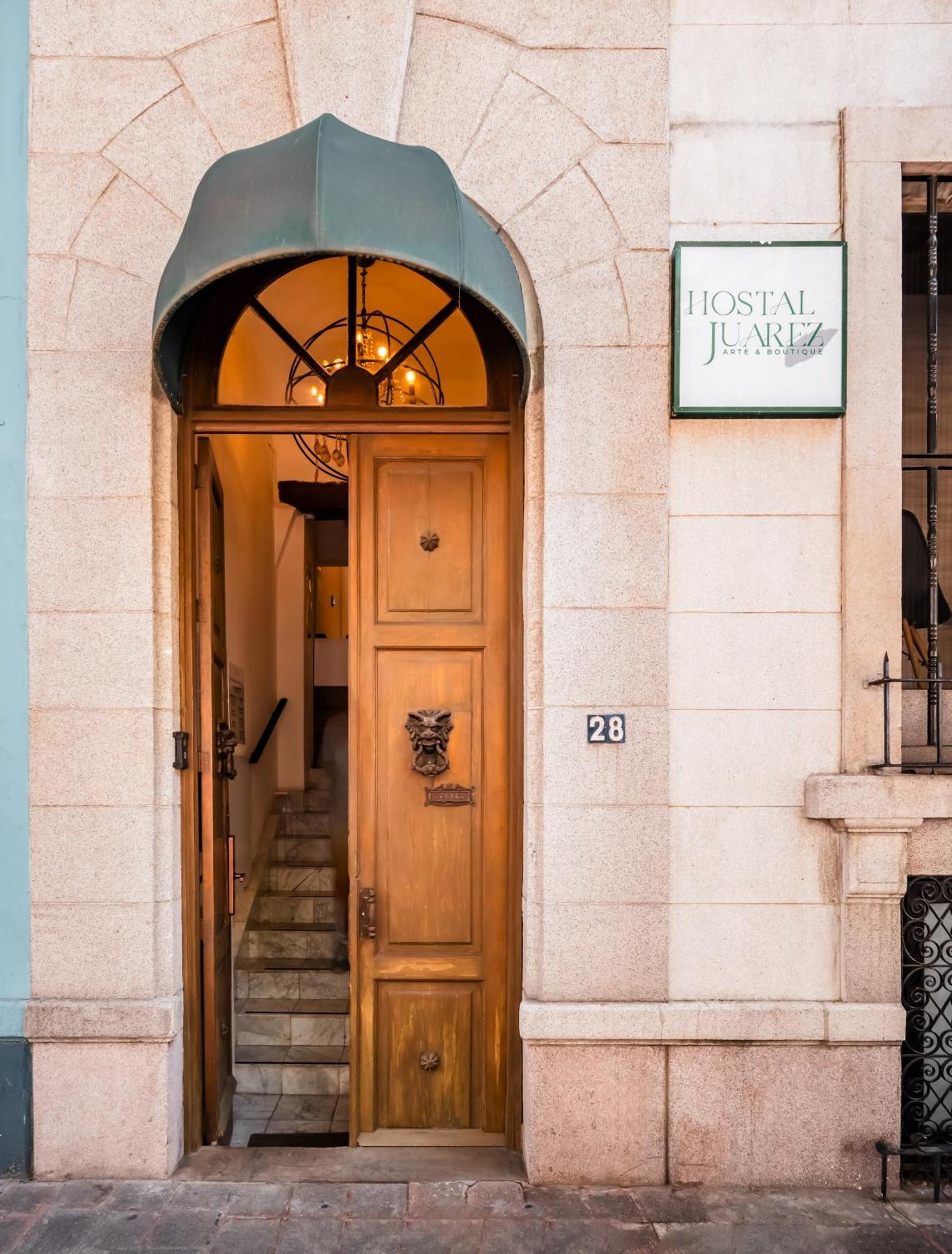Juarez Hostal *