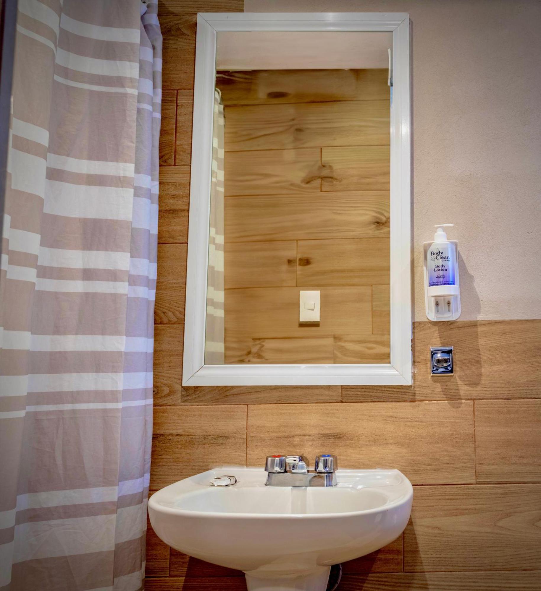 Hotel Ayenda Continental Mexicano 3*