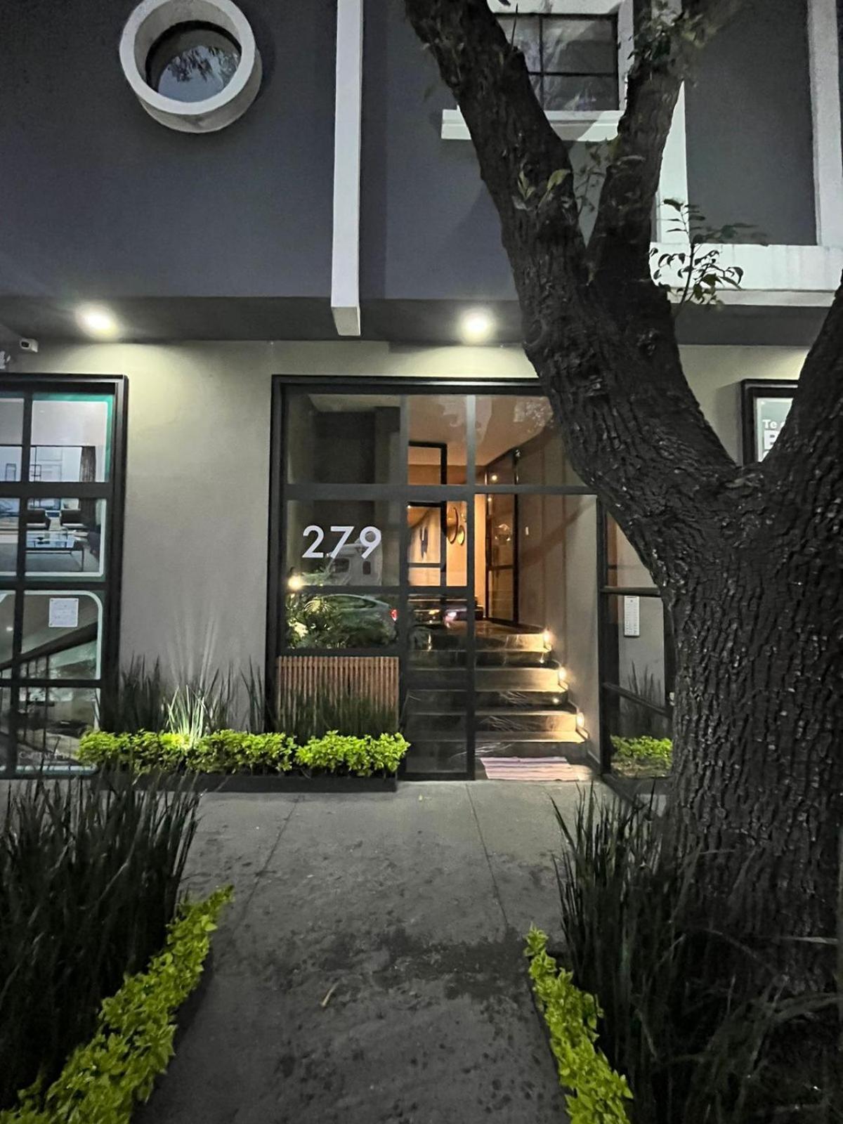 La Condesa