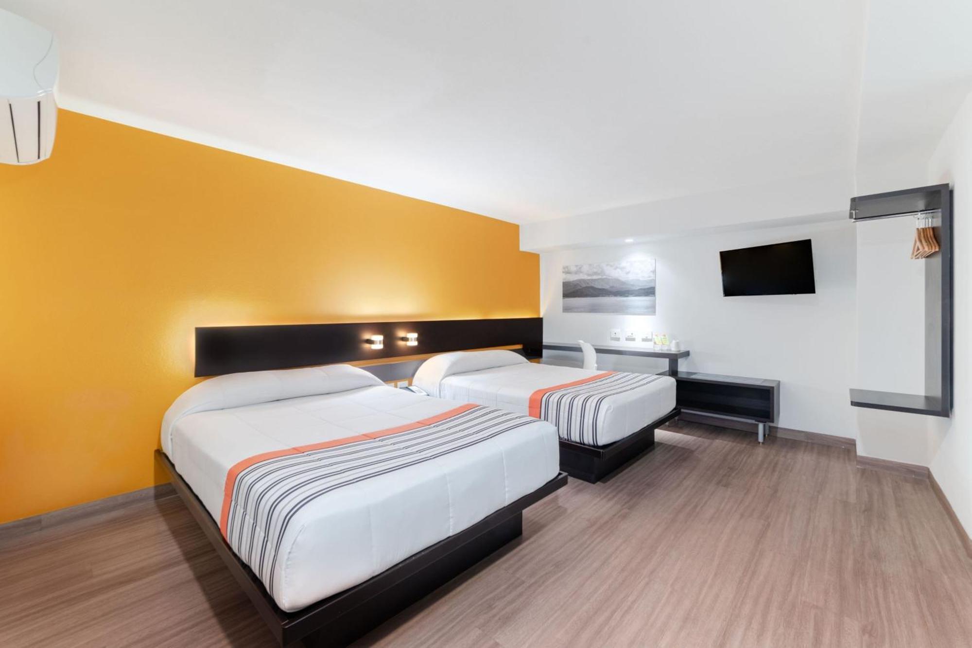 Express Junior By Marriott Ciudad De Mexico Sullivan Hotel